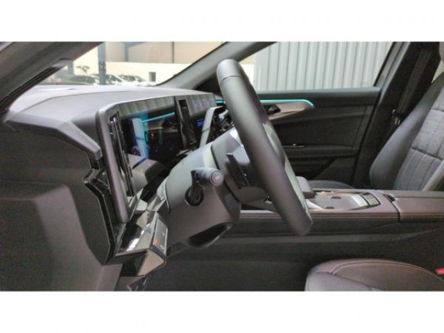 RENAULT AUSTRAL Techno E-Tech Hybride 200cv BVA + Hayon motorisé + Pack Safety + Pack Hiver + NEUF 0KM
