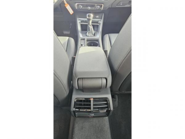 AUDI Q3 35 TDI 150cv S-tronic + Sellerie Cuir + Sieges AV Chauff + Virtual Cockpit + Hayon Elec + RS