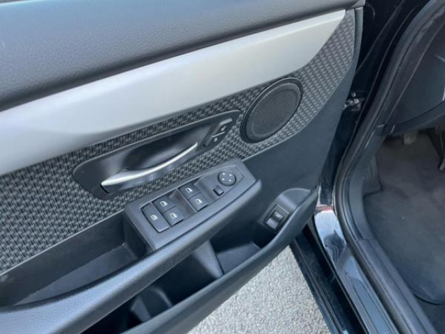 BMW serie 2 gran tourer Business 216d 116cv + Attelage