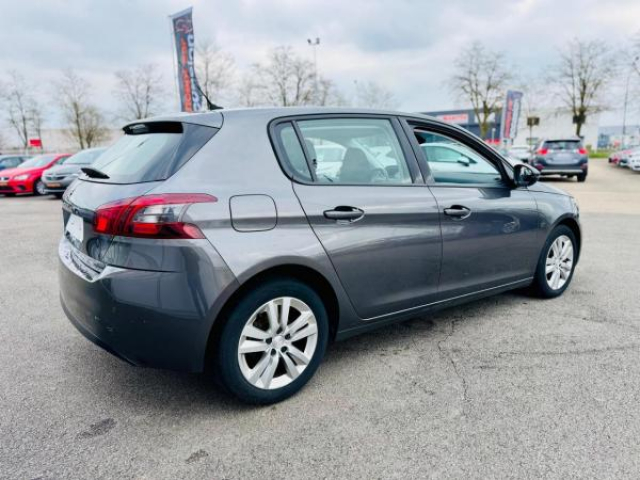 PEUGEOT 308 Active 1.5 BlueHDi 100cv + Sièges avant chauffants