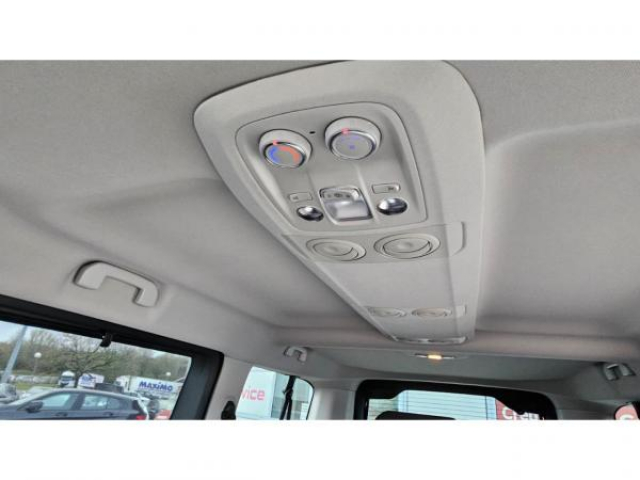 TOYOTA PROACE Verso Verso Long Dynamic 177cv 2.0 D-4D BVA 8places TVA RECUPERABLE PAS DE MALUS