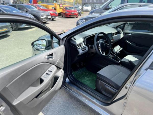 RENAULT CLIO Evolution 1.5 Blue dCi 100cv + Camera de recul + Sieges avant chauffant + NEUF 0KM
