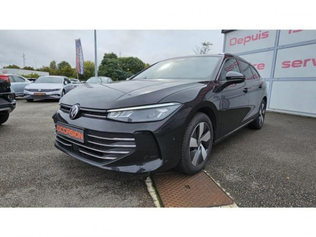 VOLKSWAGEN Passat SW Life Plus 1.5 eTSI 150cv DSG7 + Attelage Trailer Assist +  Pack Wellness 2 + Pack Business