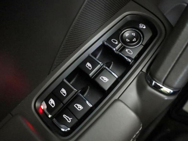 PORSCHE CAYENNE 3.0 V6 TDI 262cv 4x4 Tiptronic Origine France