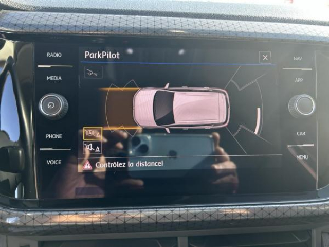 VOLKSWAGEN T-CROSS STYLE 1.6 TDI 95cv DSG7 + Pack LED + Camera de recul + Sieges AV Chauffants