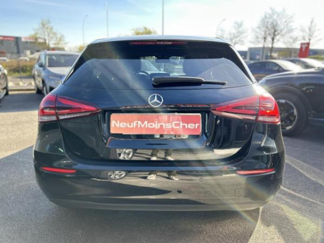 MERCEDES CLASSE A Business Line 2L 180D  8G-DCT + CAMERA DE RECUL