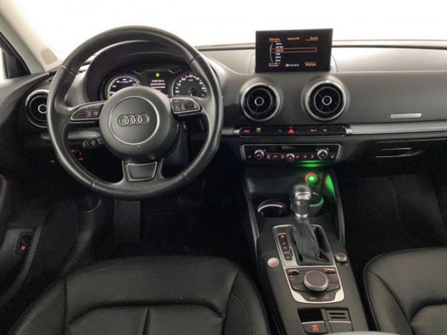AUDI A3 SPORTBACK Ambition Luxe E-tron 204cv S-Tronic