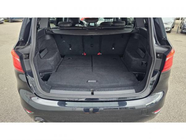 BMW serie 2 gran tourer Design 216d 7 places + Cuir + Sieges AV Chauffants + Carplay