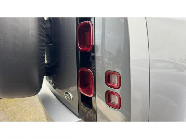 LAND ROVER DEFENDER 90 S D200 AWD BVA8 MHEV 3.0L 200cv 5 PLACES