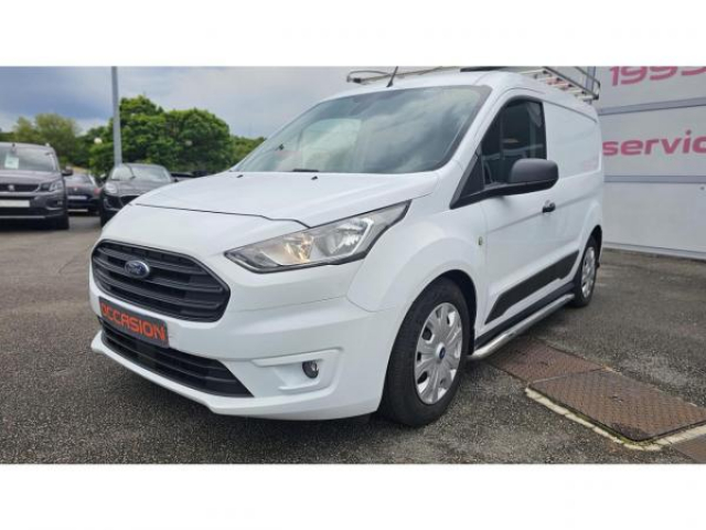 FORD TRANSIT COURIER Trend L1 1.5 TDCi 100cv + Camera de recul + GPS + Attelage + Galerie de toit + TVA RECUPERABLE