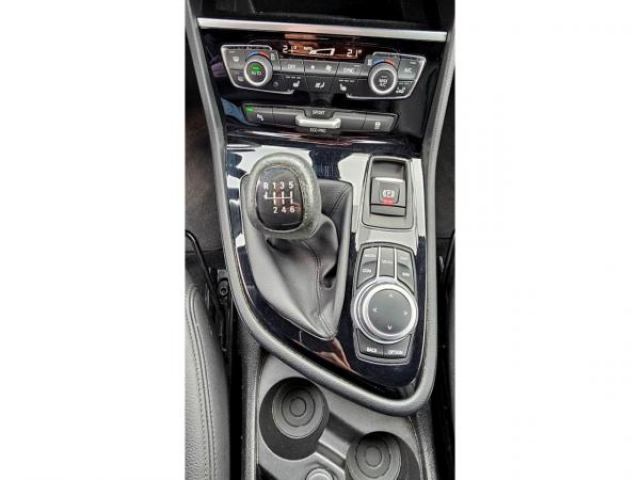 BMW serie 2 gran tourer Design 216d 7 places + Cuir + Sieges AV Chauffants + Carplay
