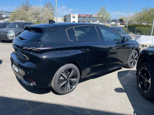 PEUGEOT 308 GT 1.5 BlueHDi 130cv EAT8 + NEUF 0KM