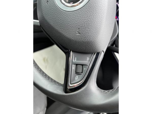 SKODA KAROQ Ambition 1.6 TDI 116cv DSG7 + Régulateur adaptatif + Sound system Canton + Virtual Cockpit