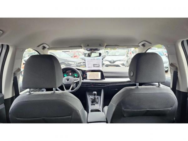 VOLKSWAGEN GOLF Life 1.5 TSI 130cv + Pack Travel Assist + Discover Pro