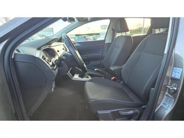 VOLKSWAGEN POLO Comfortline 1.6 TDI 95cv + Régulateur de vitesse ACC + Discover Media + Roue de Secours