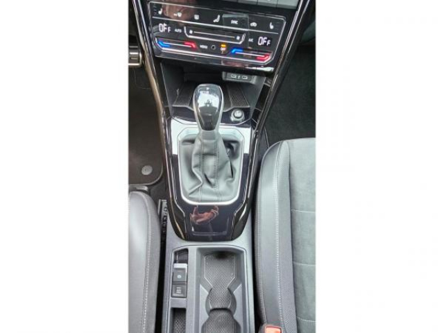 VOLKSWAGEN T-ROC R-LINE 2.0 TDI 150cv DSG7 + SIEGE ERGOACTIVE CHAUFFANT + MASSANT COTE CONDUCTEUR