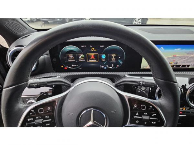 MERCEDES CLASSE A BERLINE Business Line 2L 180d BV 8G-DCT + INTEGRATION SMARTPHONE + écran 10,25 + Sièges chauff