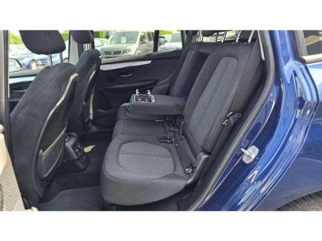 BMW serie 2 gran tourer Advantage Edition 216d 116cv + Toit ouvrant panoramique + Attelage