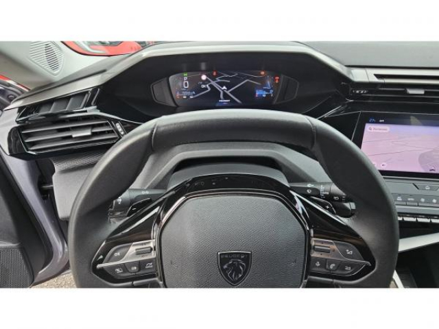 PEUGEOT 308 SW ACTIVE PACK 1.5 BlueHDi 130cv EAT8 + Sièges AV chauffants + Attelage + Navigation connect