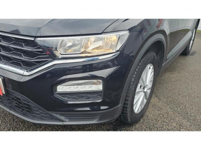VOLKSWAGEN T-ROC Active 2.0 TDI 115cv + Carplay sans fil + Clim automatique + Navigation Discover Media