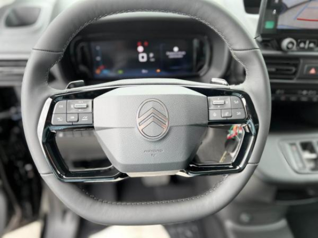 CITROEN BERLINGO Max VP M 1.5 BlueHDi 130cv EAT8 + Drive Pack + Navigation et Mirror Screen + NEUF 0KM