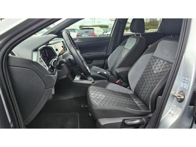 VOLKSWAGEN TAIGO R-Line 1.0 TSI 110cv DSG7 Pack Design Black