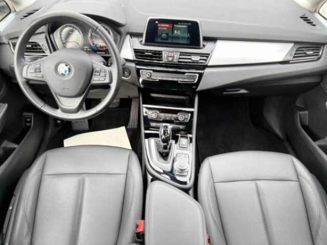 BMW serie 2 gran tourer Avantage Business Edition 216dA 7 Places + Similicuir + Sièges AV Chauffant + Attelage