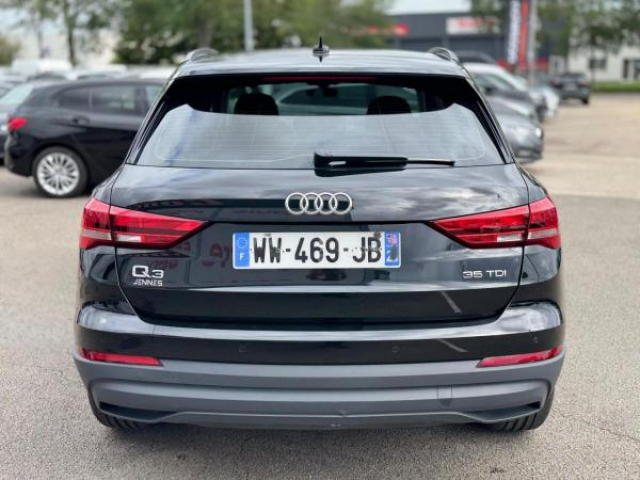AUDI Q3 Business 35 TDI 150cv S-tronic + Audi smartphone interface + Hayon electrique + JA 19