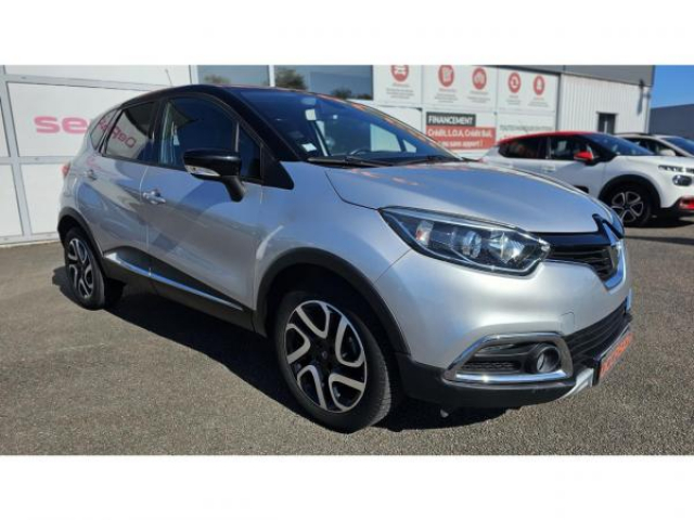 RENAULT CAPTUR Xmod TCe 90cv + Extended Grip + Sièges avant chauffants + Roue de Secours