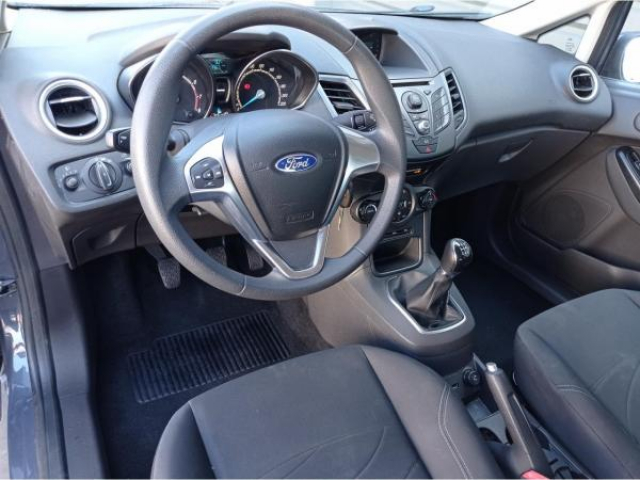 FORD FIESTA Trend 1.25i 82cv