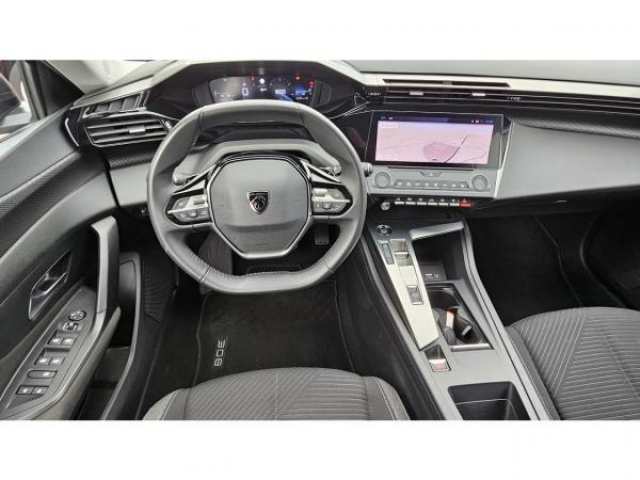 PEUGEOT 308 SW ACTIVE PACK 1.5 BlueHDi 130cv EAT8 + Sièges AV chauffants + Attelage + Navigation connect