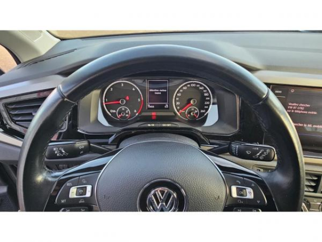 VOLKSWAGEN POLO Comfortline 1.6 TDI 95cv + Régulateur de vitesse ACC + Discover Media + Roue de Secours