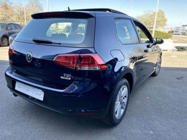 VOLKSWAGEN GOLF TrendLine 1.6 TDI BlueMotion 105cv 1ère Main + Toit ouvrant électrique + GPS + RS