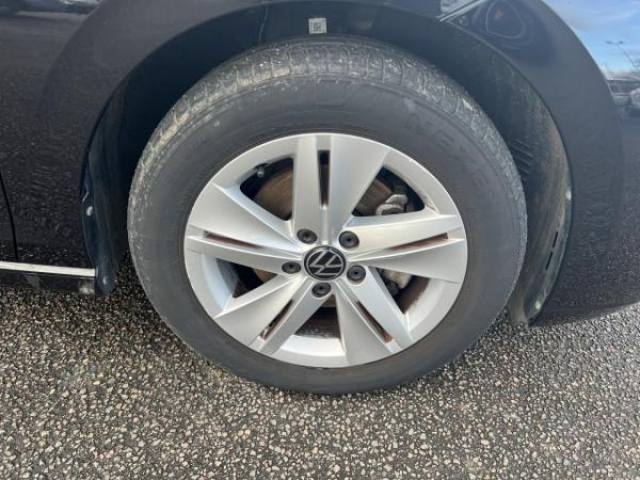 VOLKSWAGEN GOLF Life 2.0 TDI 116cv + Eclairage d'ambiance 30 couleurs + Roue de Secours