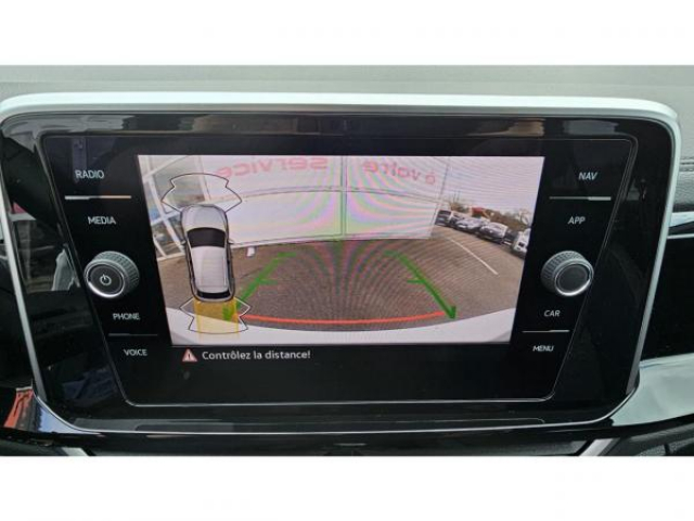 VOLKSWAGEN T-ROC R-LINE 2.0 TDI 150cv DSG7 + ATTELAGE AMOVIBLE + SIEGE ERGOACTIVE CHAUFFANT + MASSANT COTE CONDUCTEUR