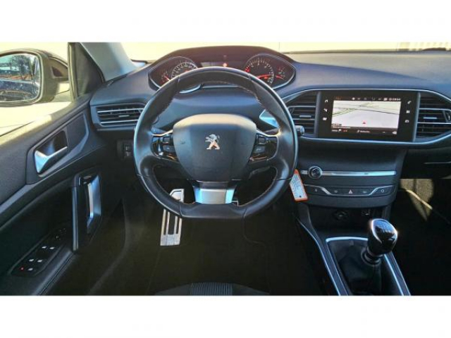 PEUGEOT 308 SW Tech Edition 1.5 BlueHDi 130cv + Attelage + Roue de Secours