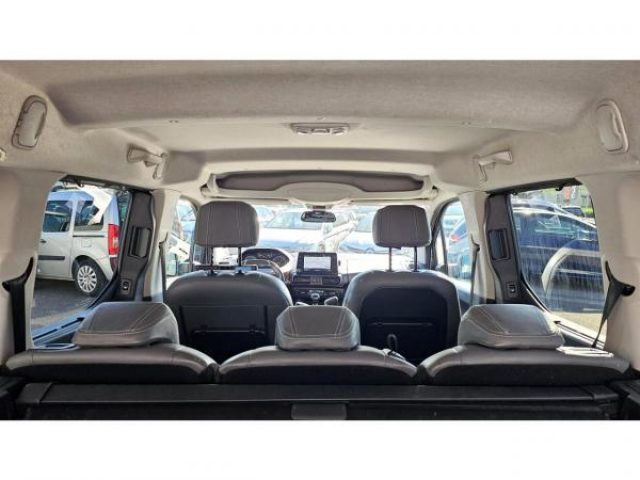 PEUGEOT RIFTER GT Line long 1.5 BlueHDI 130cv 7Places + Sellerie Cuir + Camera de Recul
