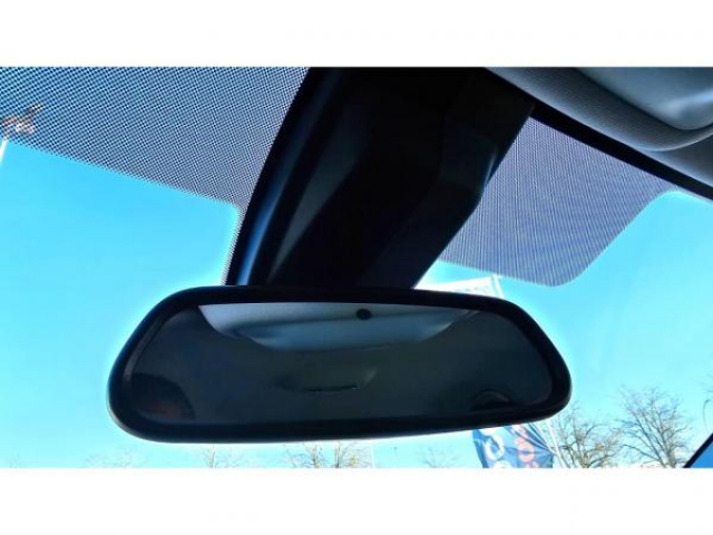 PEUGEOT 308 SW Active Business 1.5 BlueHDi 130cv EAT8 + caméra de recul