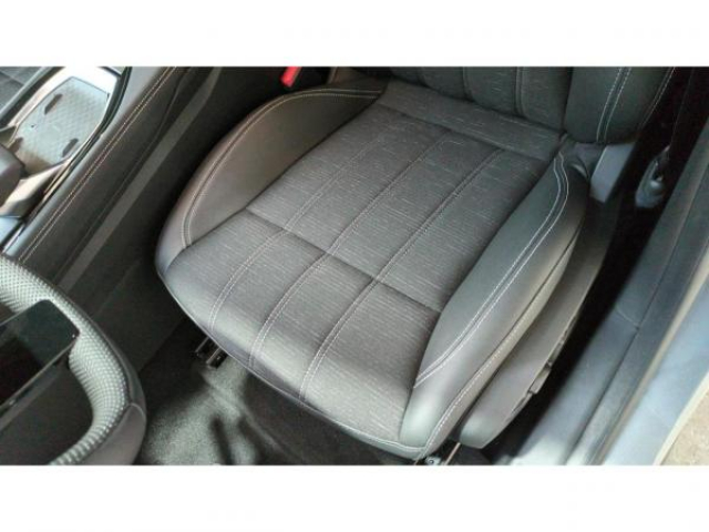 RENAULT AUSTRAL Techno E-Tech Hybride 200cv BVA + Hayon motorisé + Pack Safety + Pack Hiver + NEUF 0KM