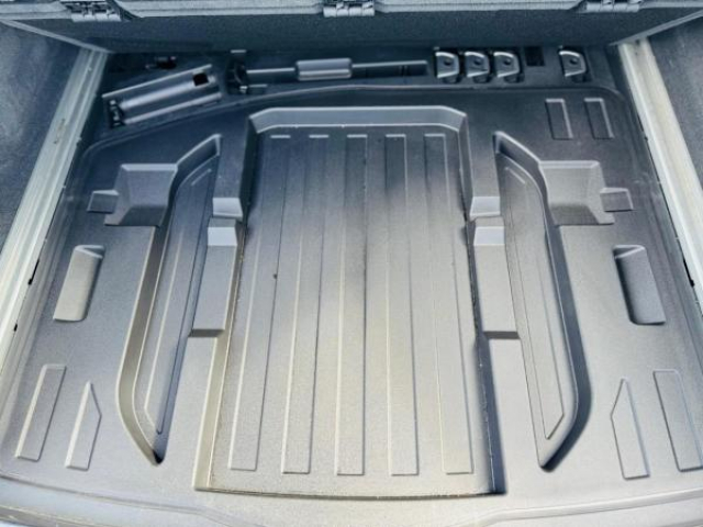 AUDI A6 AVANT Sport 35TDI S-tronic + Matrix + Cuir + Camera panoramique + Toit panoramique + MMI Plus