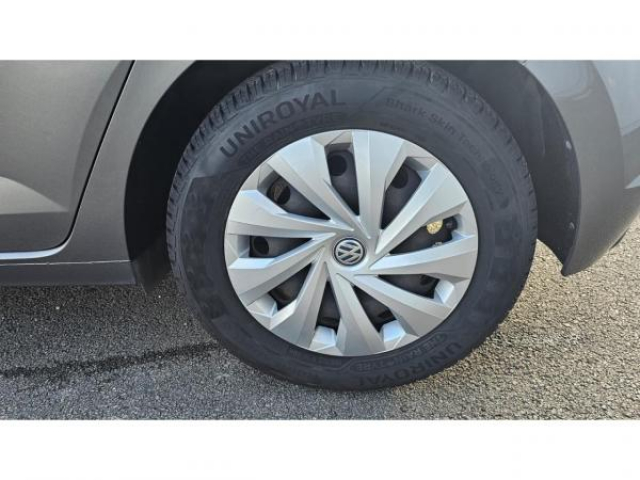 VOLKSWAGEN POLO Comfortline 1.6 TDI 95cv + Régulateur de vitesse ACC + Discover Media + Roue de Secours