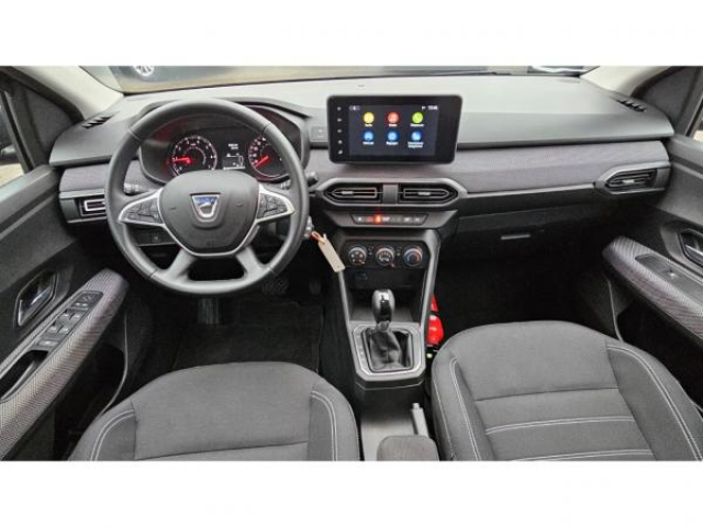 DACIA SANDERO Confort 1.0 TCe 90cv CVT 1ERE MAIN
