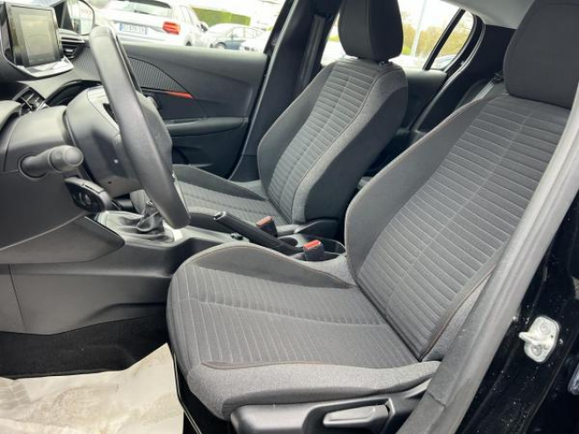 PEUGEOT 208 Active Pack 1.5 BlueHDi 100cv + Camera de recul