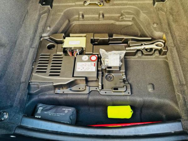 MERCEDES CLA SHOOTING BRAKE Business Line 180d 8G-DCT + Carplay + Jantes 19 + Sièges av chauffants + Vitres AR Surteinte