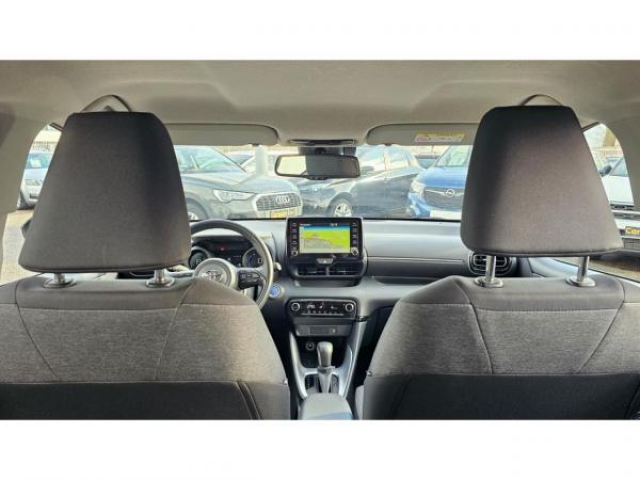 TOYOTA YARIS Design Hybrid 1.5L 116cv BVA e-CVT 1ere Main