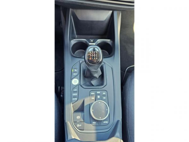 BMW SERIE 1 Advantage Pack Business 116d + Navigation Pro + Attelage Amovible