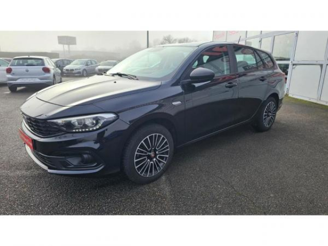 FIAT TIPO SW 1.0 FireFly Turbo 100cv + Système de Navigation