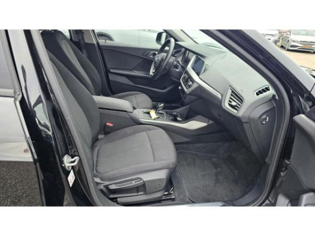 BMW SERIE 1 Advantage 116dA + Radar AV et AR + Régulateur de vitesse + Jantes 16 + Roue de secours