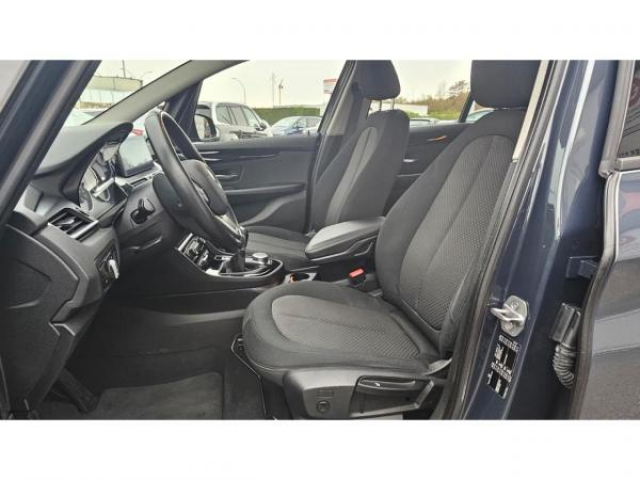 BMW serie 2 gran tourer Lounge 216d + Affichage Tete Haute + Camera de recul + Alarme + Navigation Pro