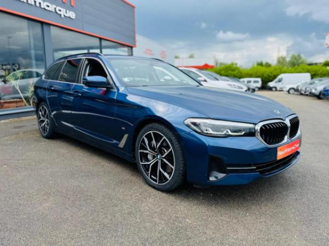 BMW SERIE 5 TOURING Lounge 530dA 286cv+Park Assist Plus+Cuir Dakota+Affichage tete haute+JA19 style 845M
